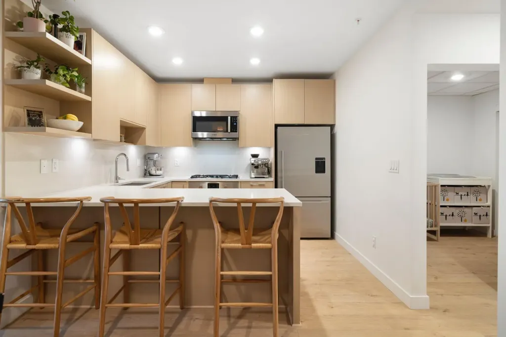 88 9 Street NE Calgary AB T2E 4E1