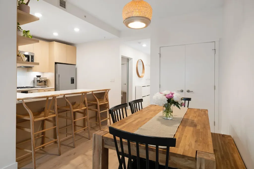 88 9 Street NE Calgary AB T2E 4E1