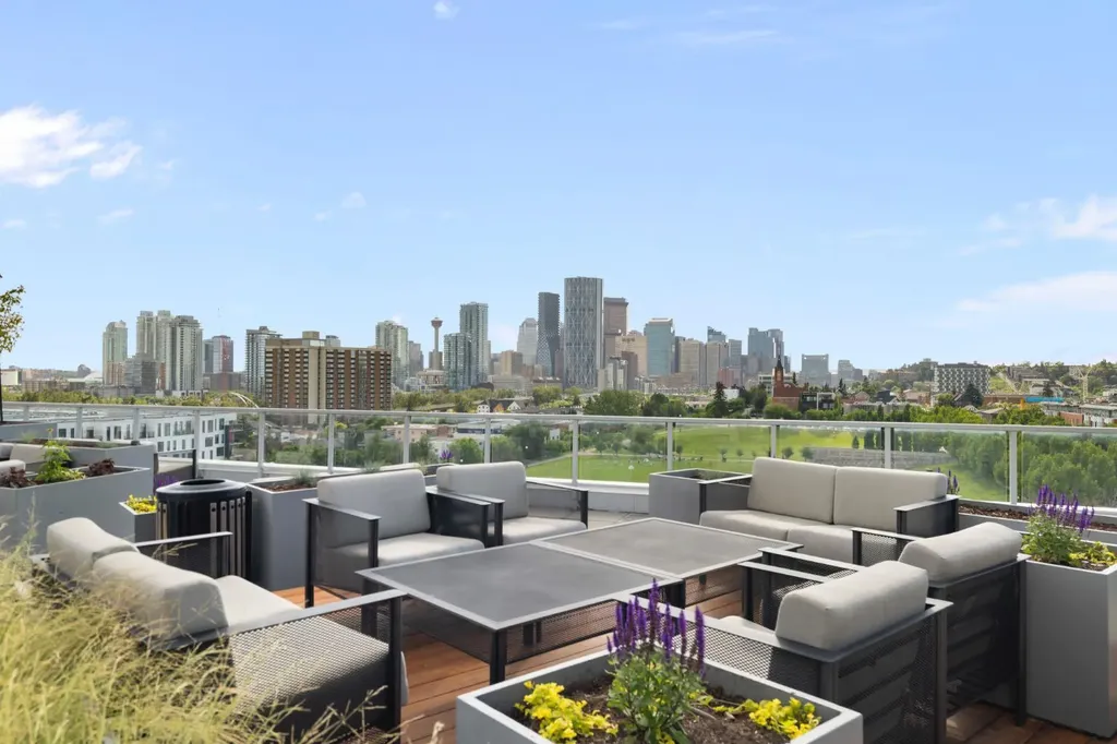 88 9 Street NE Calgary AB T2E 4E1