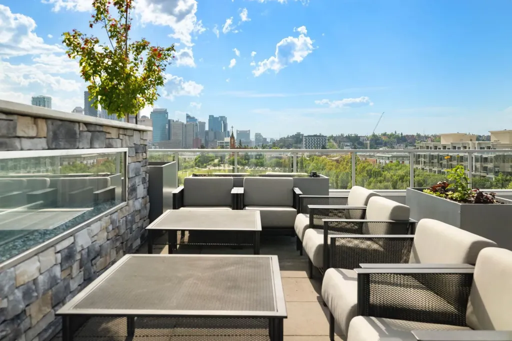 88 9 Street NE Calgary AB T2E 4E1