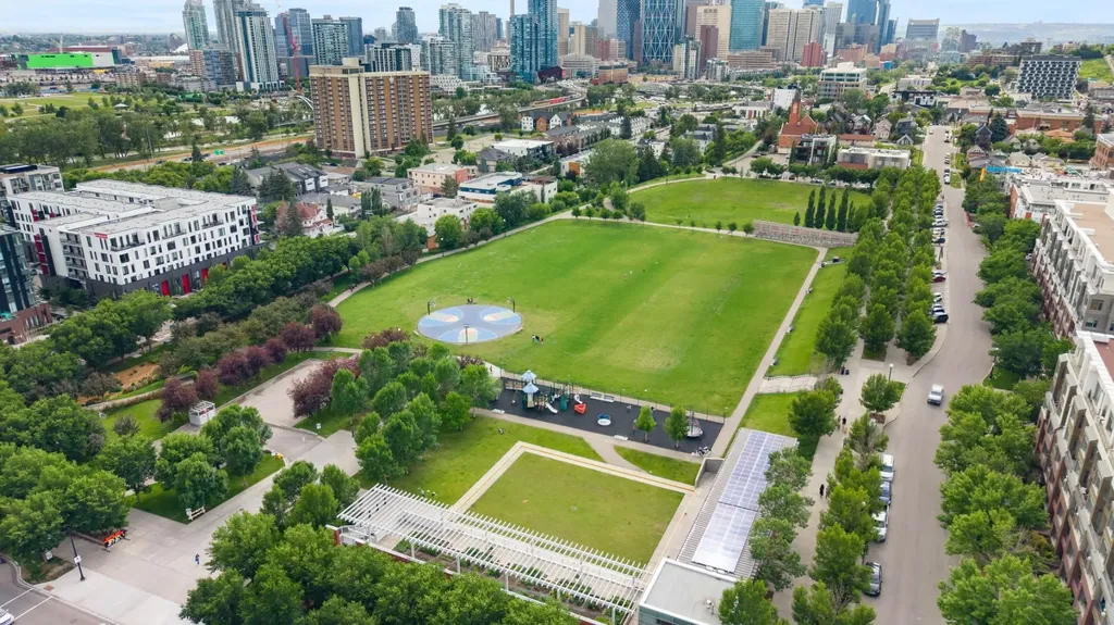 88 9 Street NE Calgary AB T2E 4E1