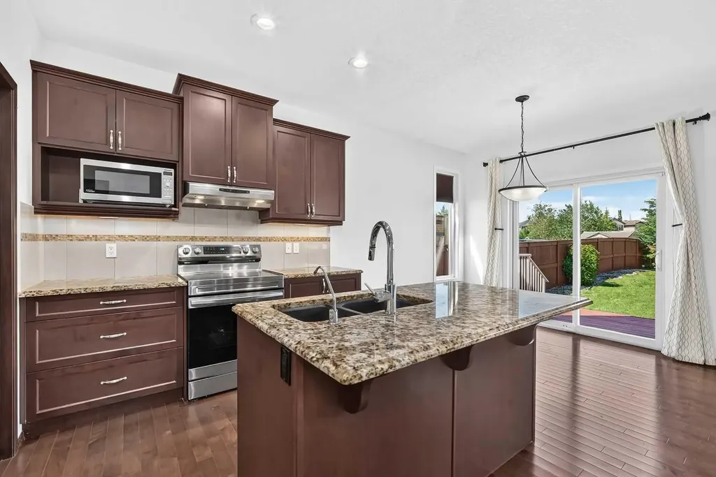2275 Brightoncrest Common SE Calgary AB T2Z 1E8