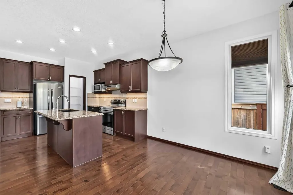 2275 Brightoncrest Common SE Calgary AB T2Z 1E8