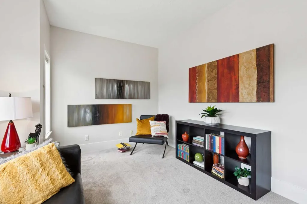 257 Cougartown Circle SW Calgary AB T3H 0A2
