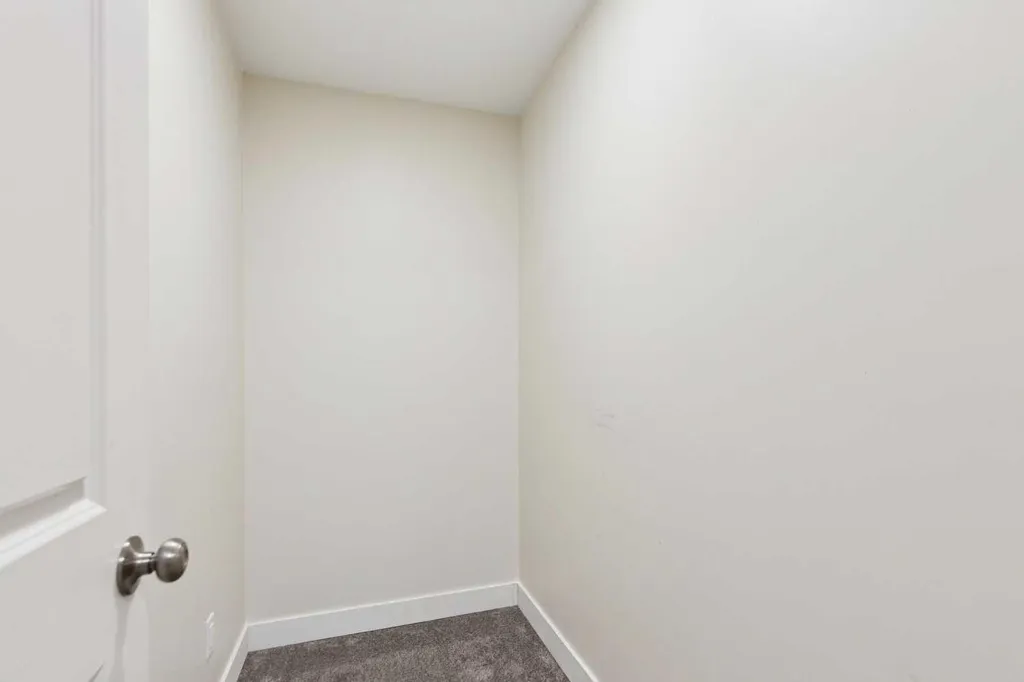 257 Cougartown Circle SW Calgary AB T3H 0A2