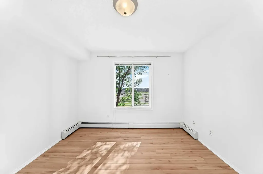 70 Panamount Drive NW Calgary AB T3K 6K6