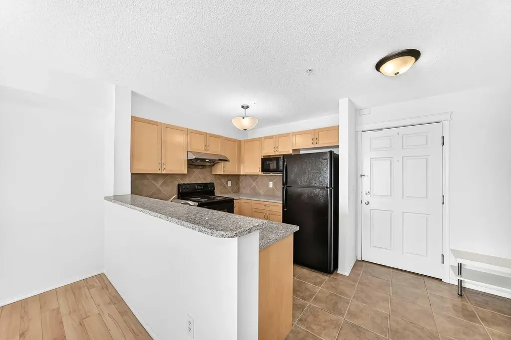70 Panamount Drive NW Calgary AB T3K 6K6