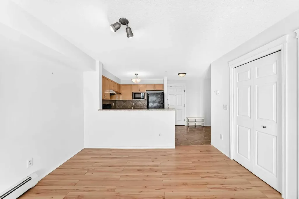 70 Panamount Drive NW Calgary AB T3K 6K6