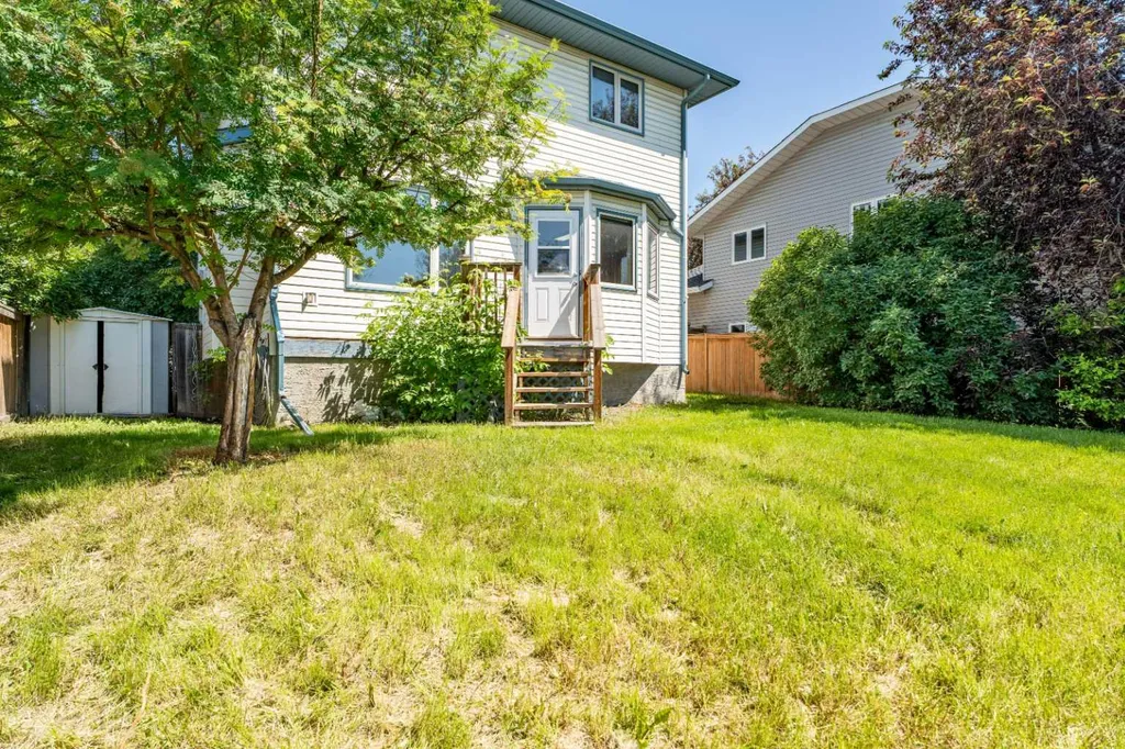 14 Easterbrook Place SE Airdrie AB T4B 2H2