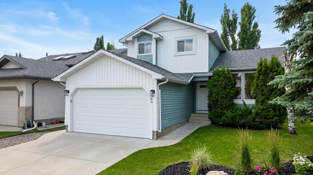 60 Sunmeadows Court SE Calgary AB T2X 3H5