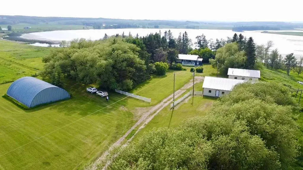 40108 Range Road 35 Rural Lacombe County AB T0M 0X0