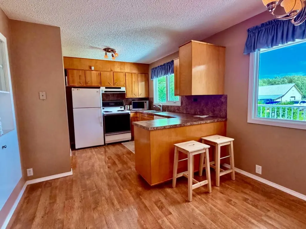40108 Range Road 35 Rural Lacombe County AB T0M 0X0