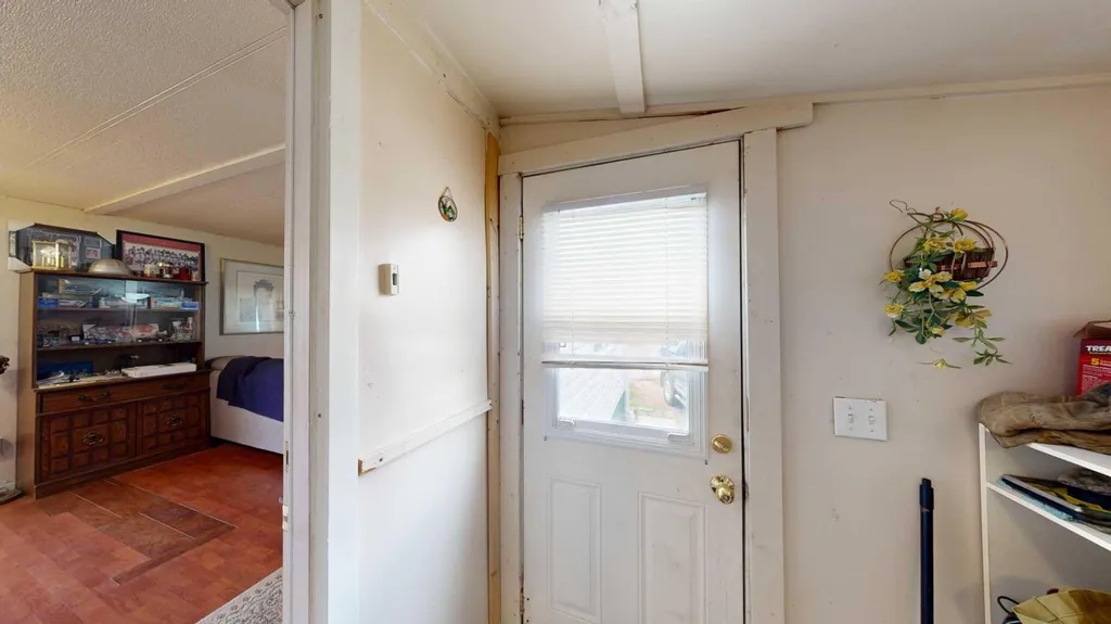 4822 58 Street Stettler AB T4K1B6