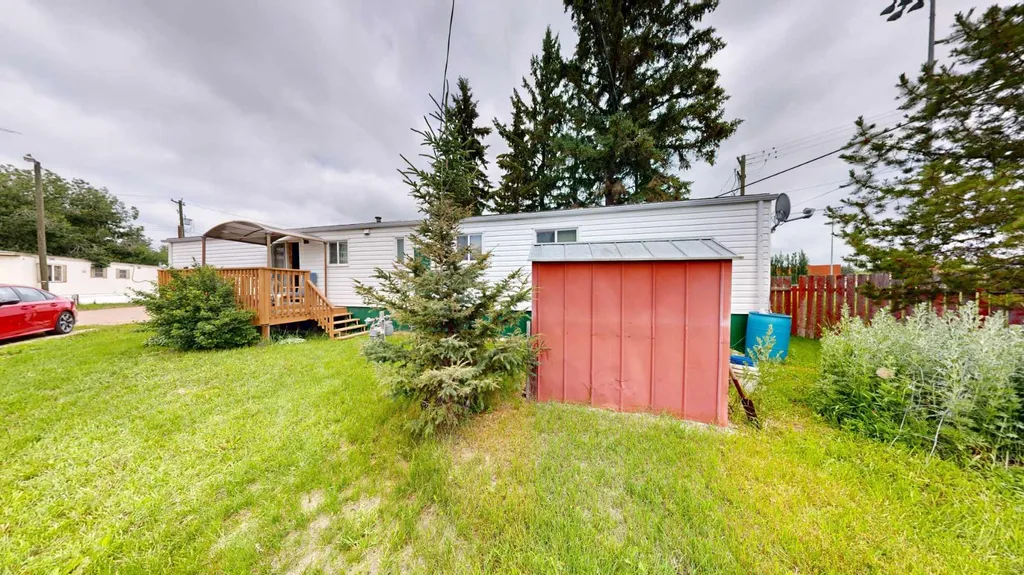 4822 58 Street Stettler AB T4K1B6