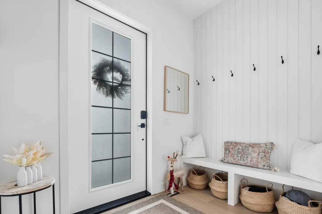 2022 50 Avenue SW Calgary AB T2T2W3