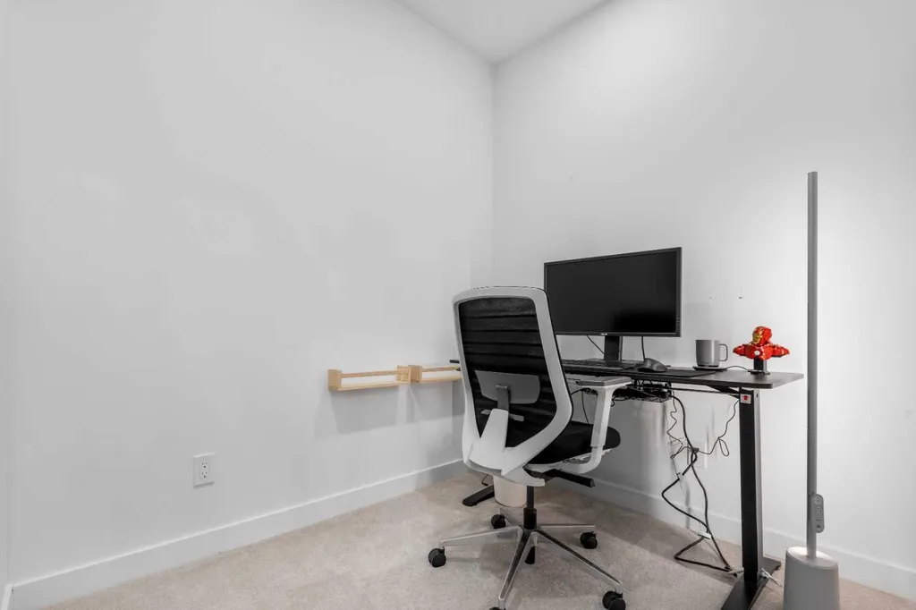 2022 50 Avenue SW Calgary AB T2T2W3