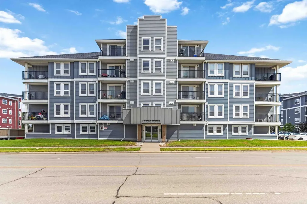 249 Gregoire Drive Fort Mcmurray AB T9H 4G7