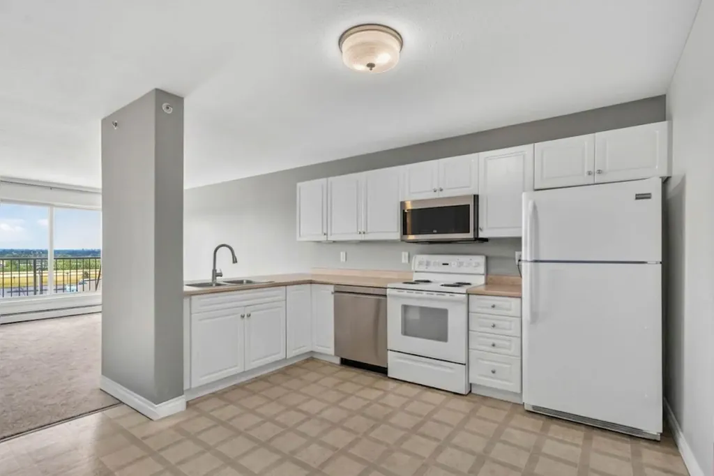 249 Gregoire Drive Fort Mcmurray AB T9H 4G7