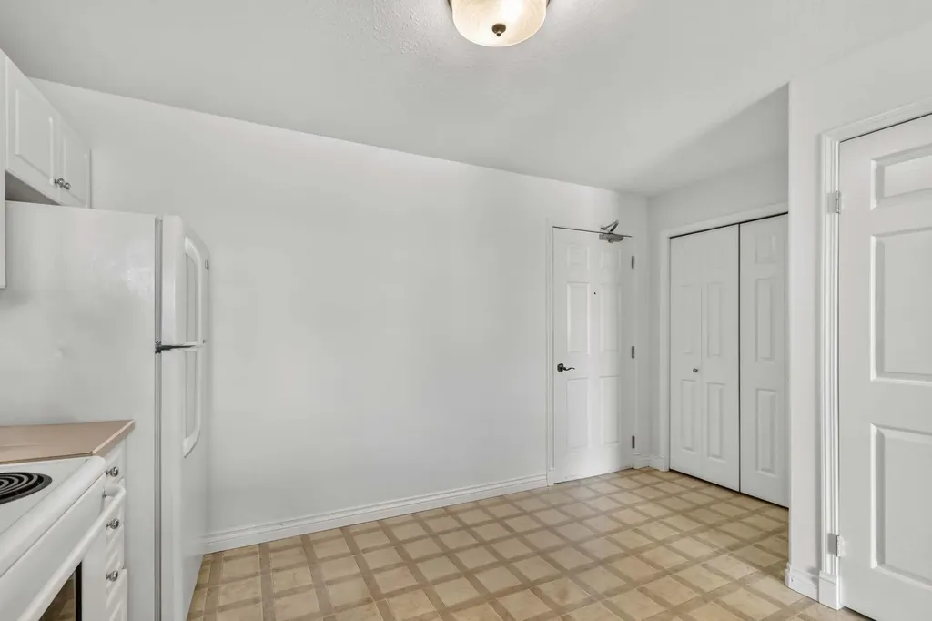 249 Gregoire Drive Fort Mcmurray AB T9H 4G7