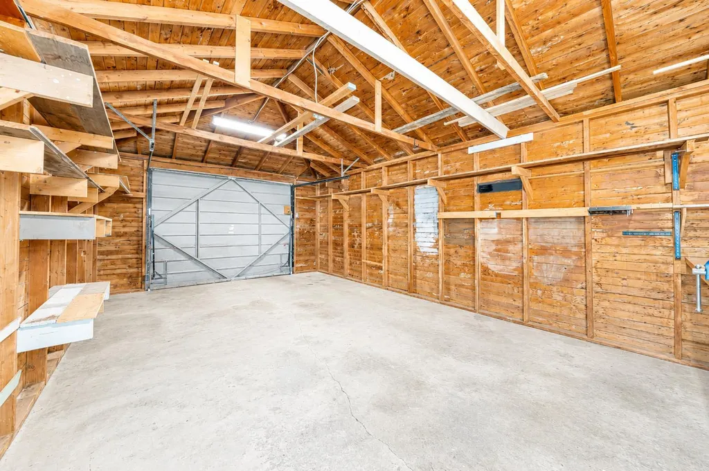 2631 16 Avenue SE Medicine Hat AB T1A 3T6