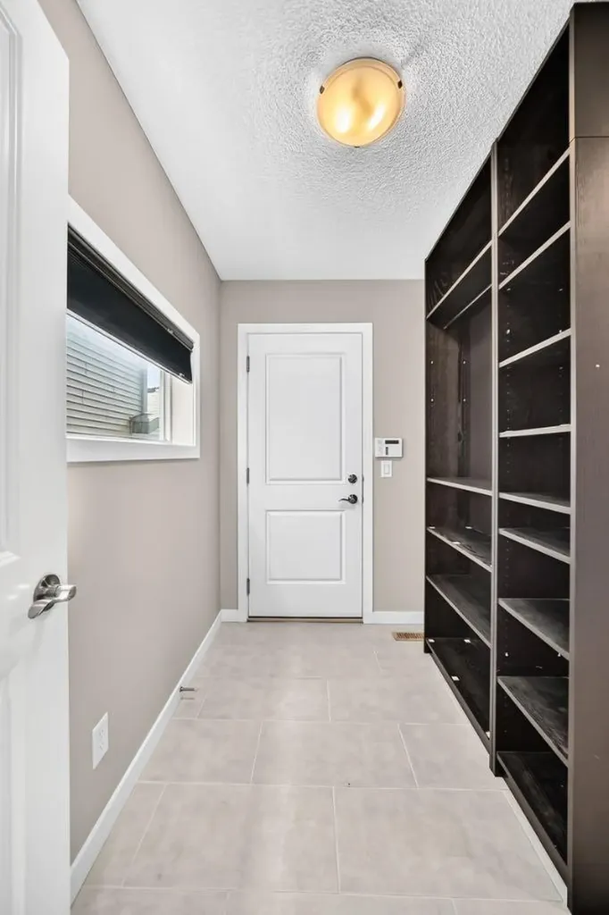 135 Evansridge Crescent NW Calgary AB T3P 0J3