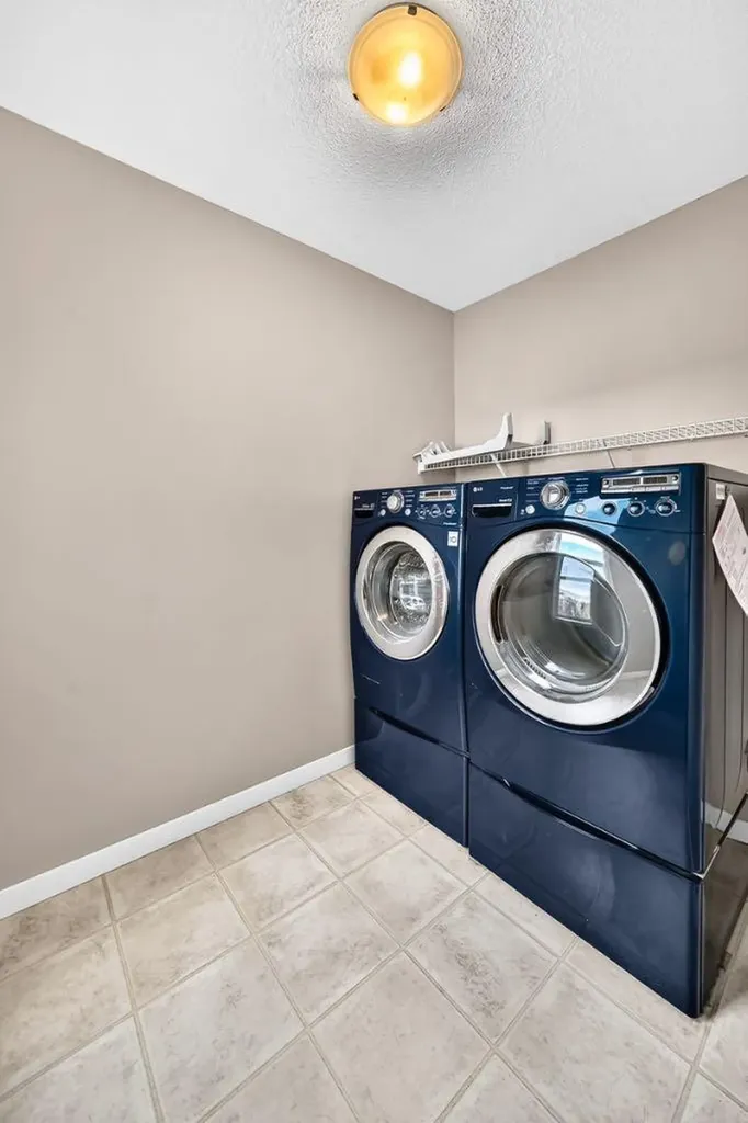 135 Evansridge Crescent NW Calgary AB T3P 0J3