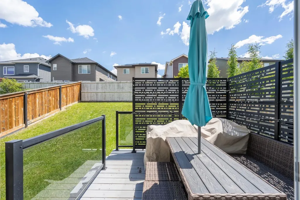 135 Evansridge Crescent NW Calgary AB T3P 0J3