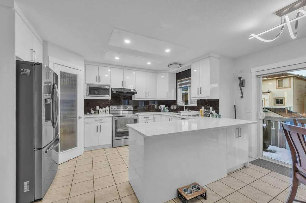 107 Taracove Landing NE Calgary AB T3J 4S7
