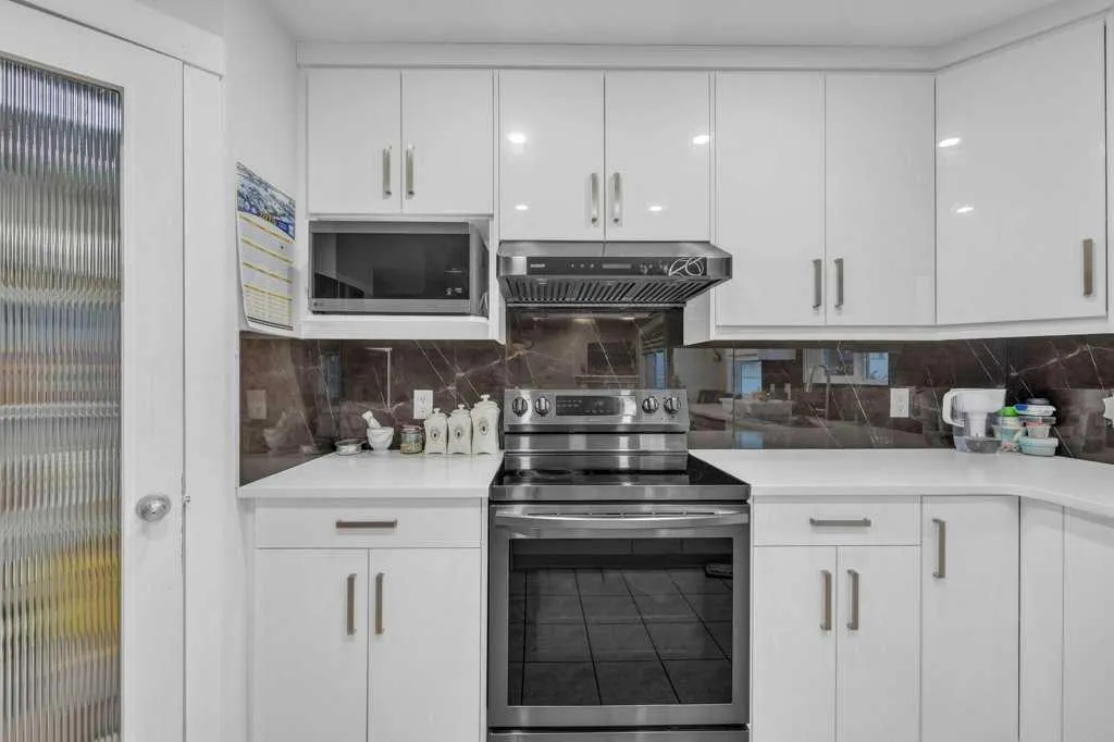 107 Taracove Landing NE Calgary AB T3J 4S7