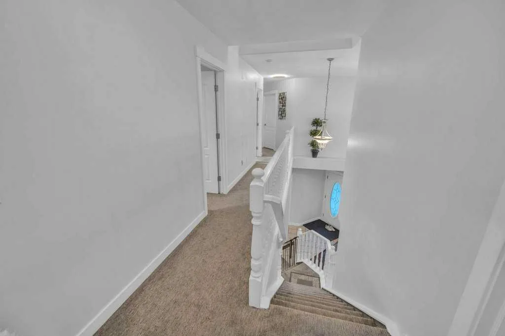 107 Taracove Landing NE Calgary AB T3J 4S7