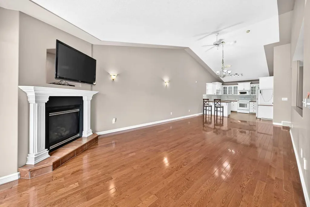 4405 48 Street Innisfail AB T4G 1P3