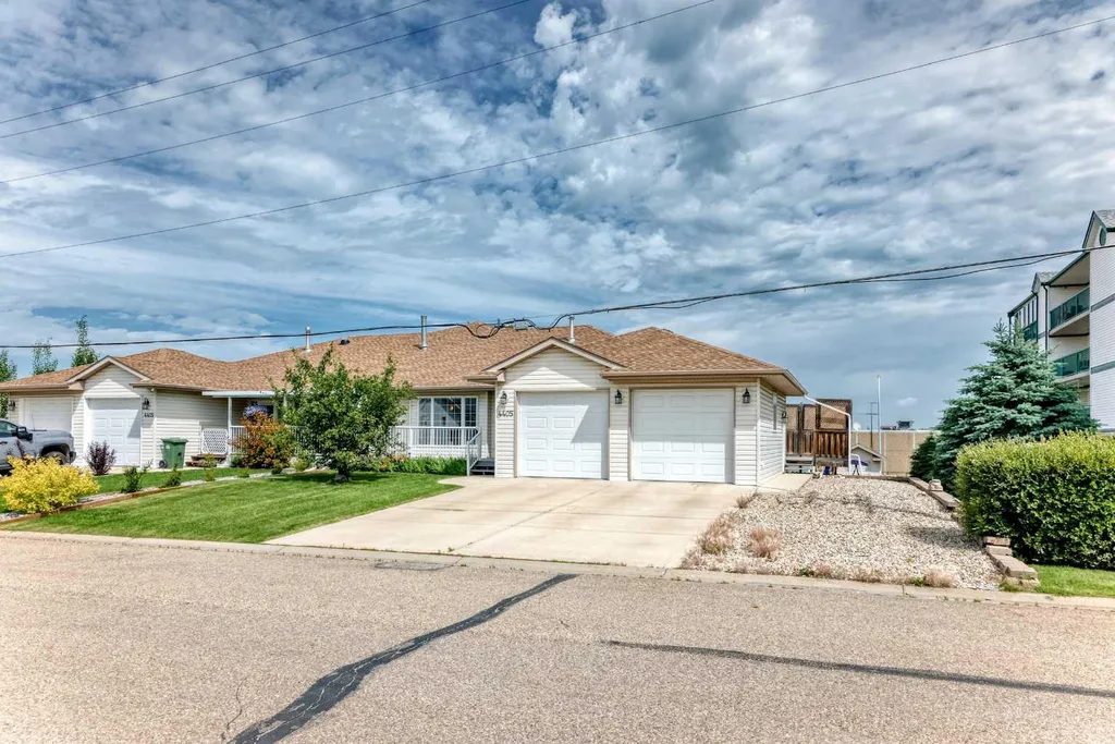 4405 48 Street Innisfail AB T4G 1P3
