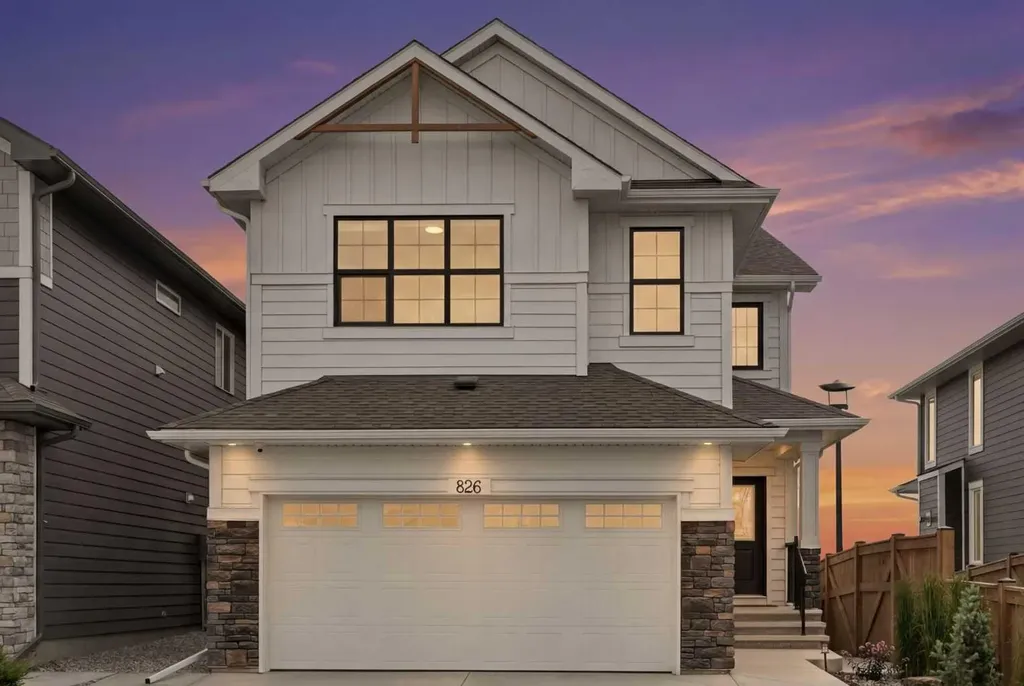 826 Alpine Drive SW Calgary AB T2Y 0S4
