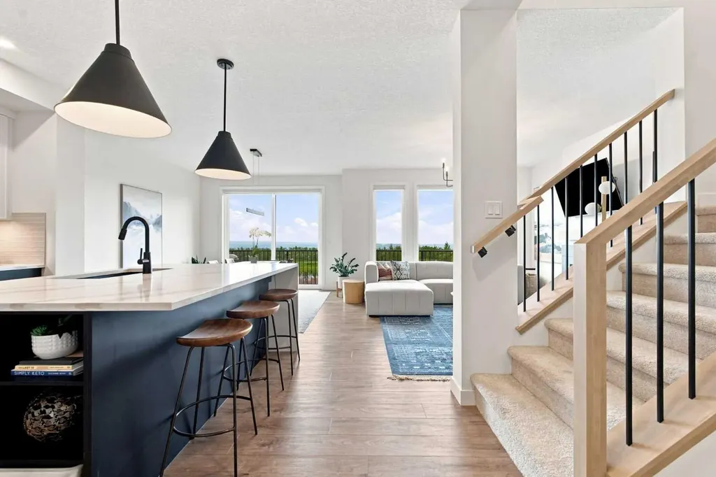 826 Alpine Drive SW Calgary AB T2Y 0S4