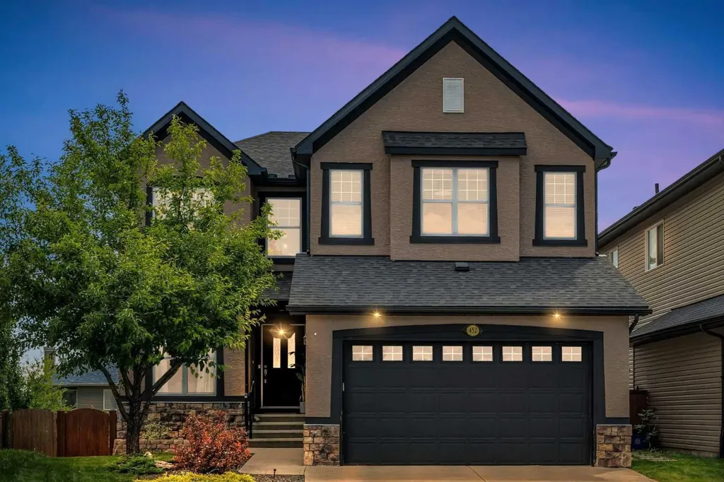 452 Evergreen Circle SW Calgary AB T2Y 0H2