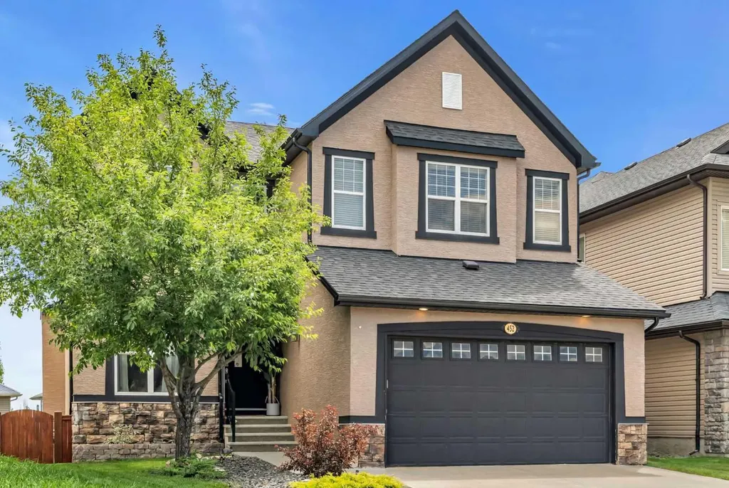 452 Evergreen Circle SW Calgary AB T2Y 0H2