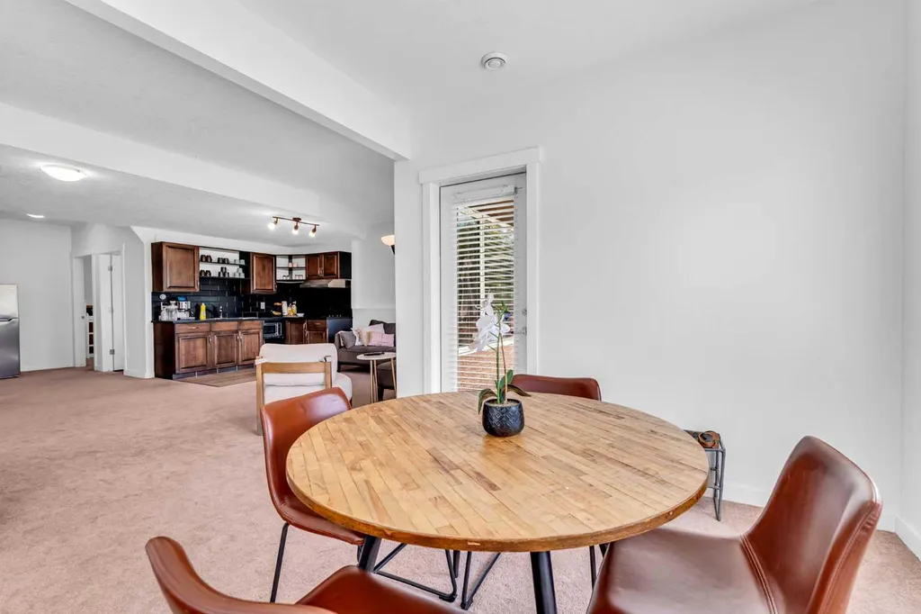 452 Evergreen Circle SW Calgary AB T2Y 0H2