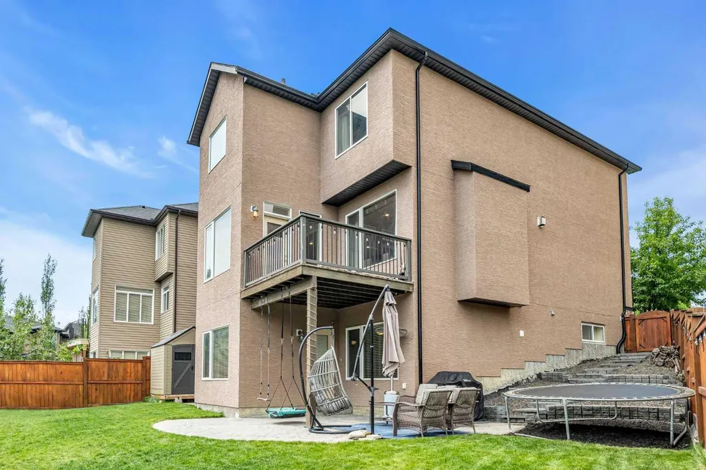 452 Evergreen Circle SW Calgary AB T2Y 0H2