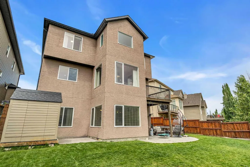452 Evergreen Circle SW Calgary AB T2Y 0H2