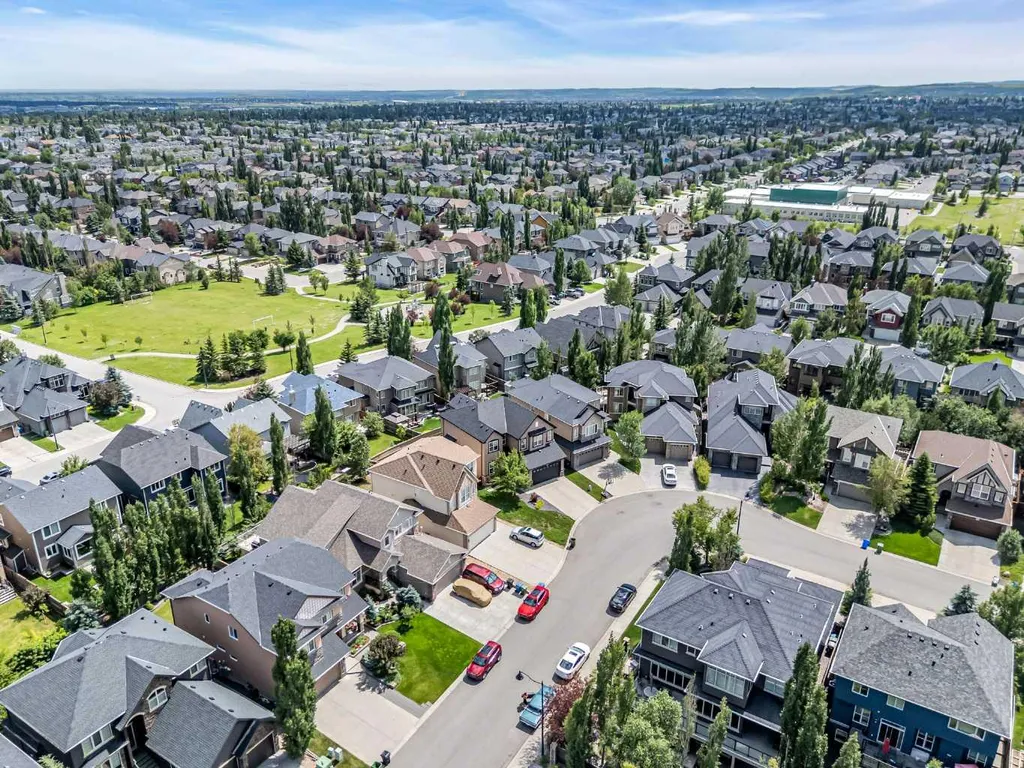 452 Evergreen Circle SW Calgary AB T2Y 0H2