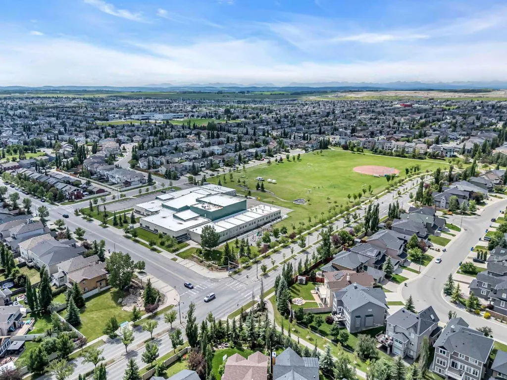 452 Evergreen Circle SW Calgary AB T2Y 0H2