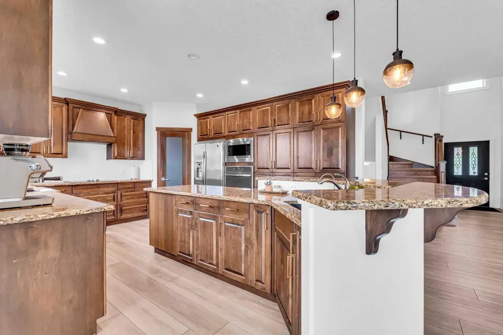 452 Evergreen Circle SW Calgary AB T2Y 0H2