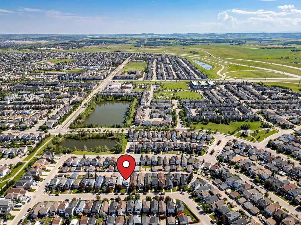 85 Evermeadow Manor SW Calgary AB T2Y 4W8