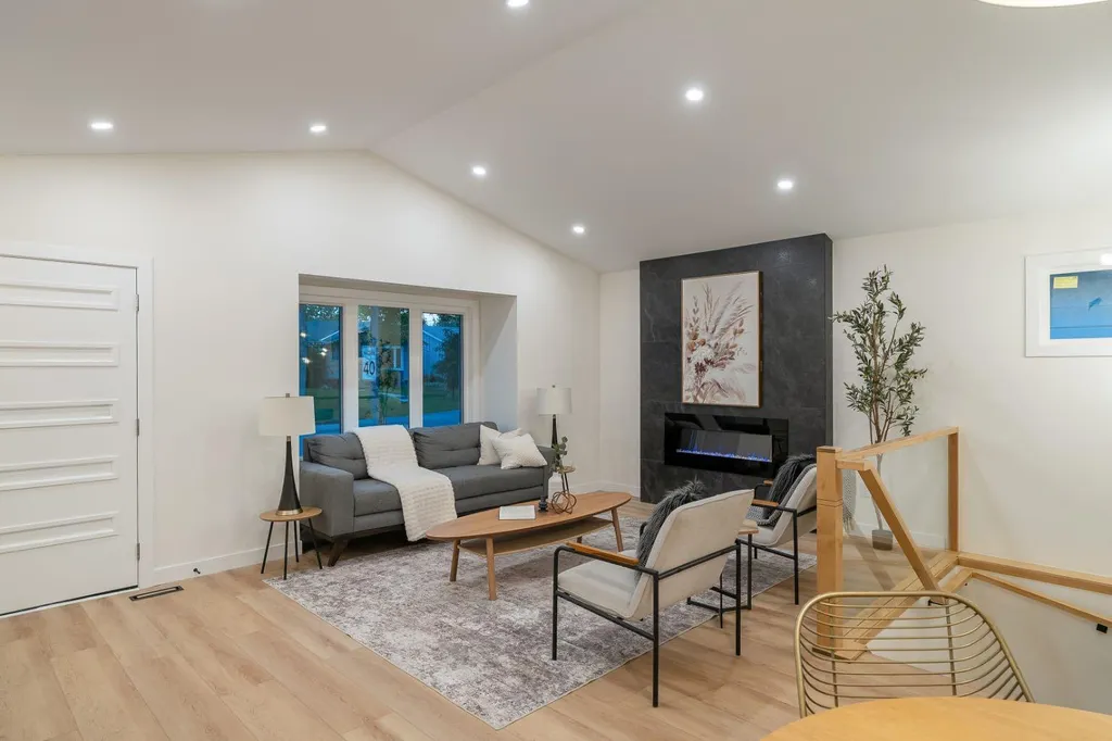 44 Fraser Road SE Calgary AB T2H1E3