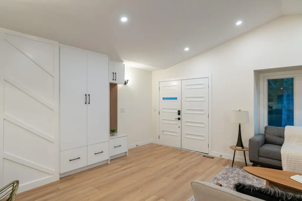 44 Fraser Road SE Calgary AB T2H1E3