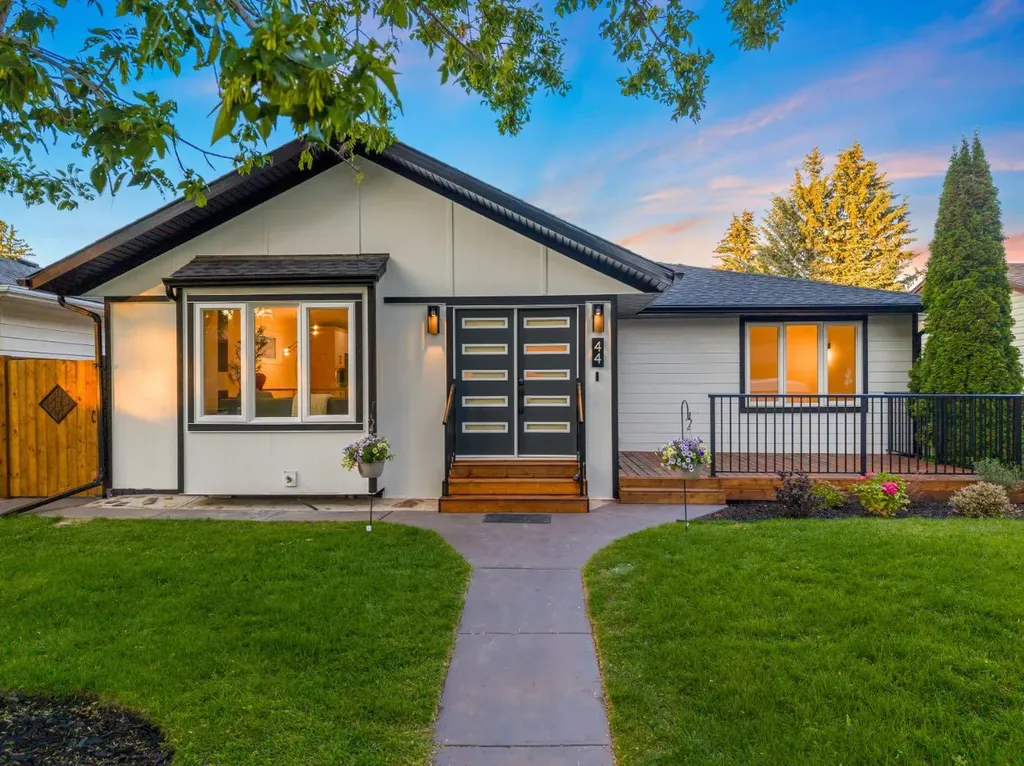 44 Fraser Road SE Calgary AB T2H1E3