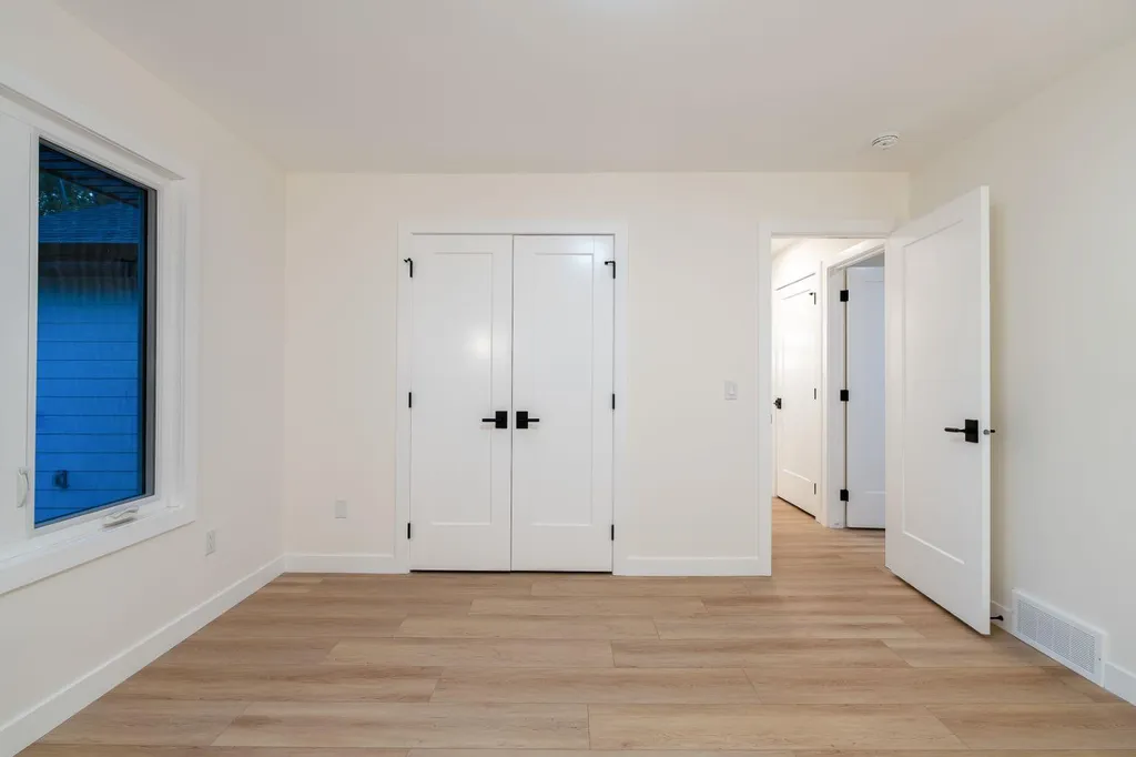 44 Fraser Road SE Calgary AB T2H1E3