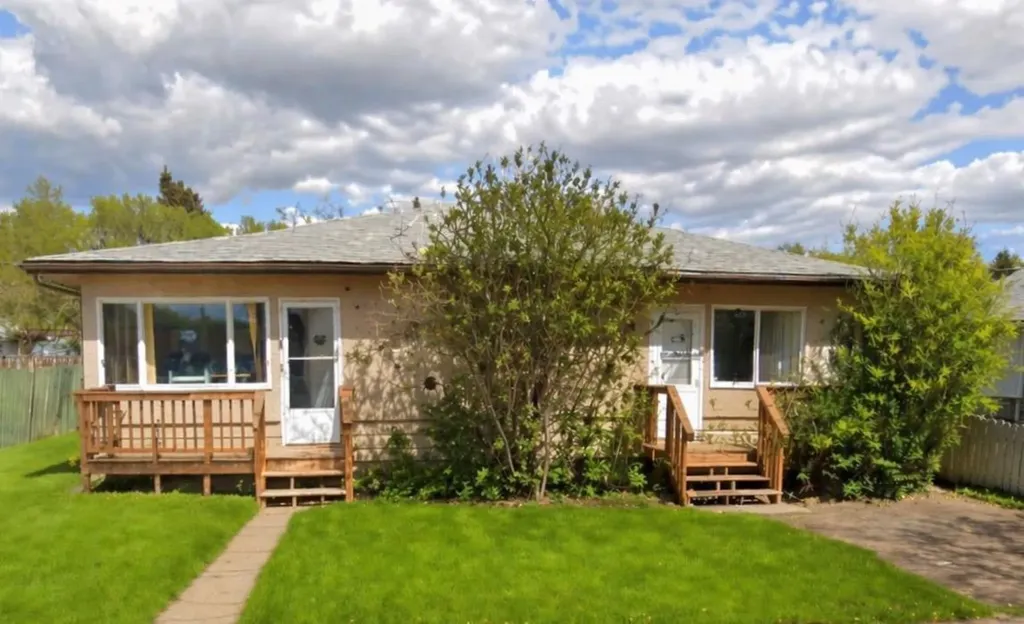 5012 54th Avenue High Prairie AB T0G 1E0