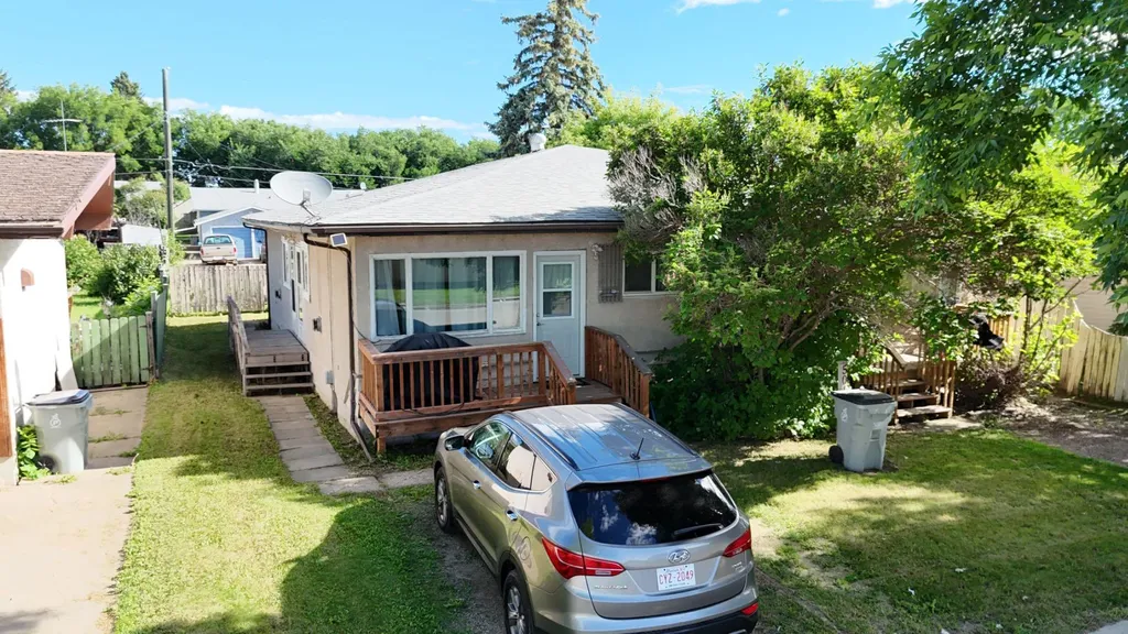 5012 54th Avenue High Prairie AB T0G 1E0