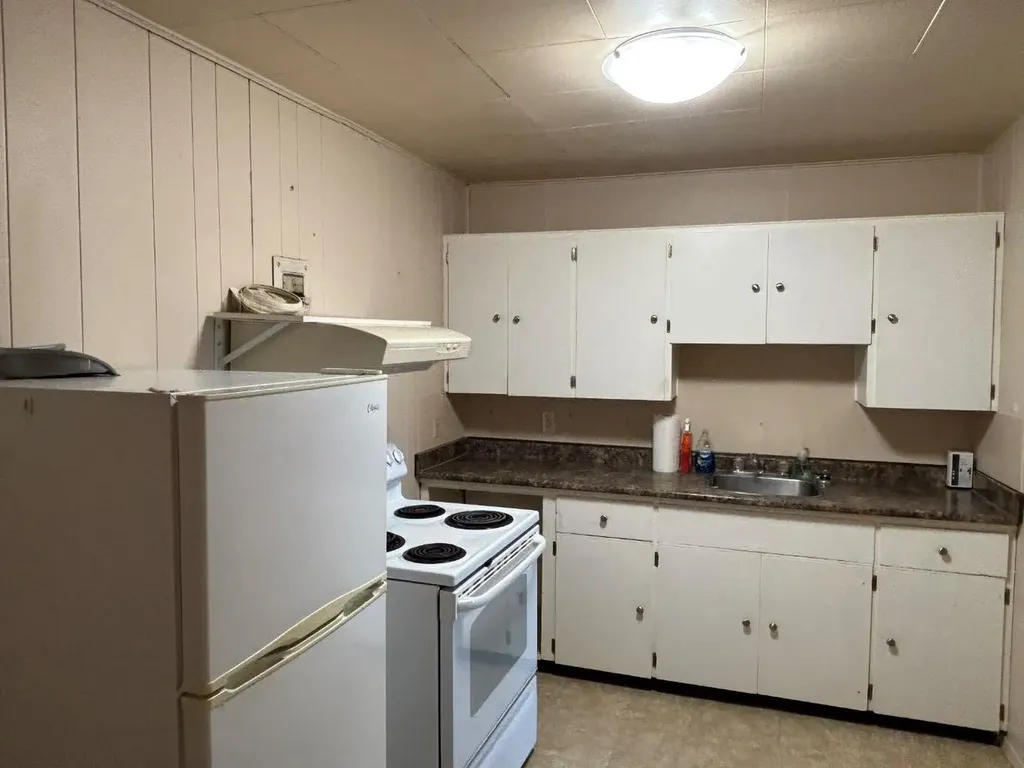 5012 54th Avenue High Prairie AB T0G 1E0